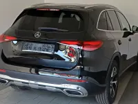 Gebraucht Mercedes GLC220 197 PS (144 kW) 2023 Schwarz SUV