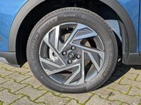 Neu Hyundai Bayon 99 PS (72 kW) 2025 Blau SUV