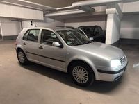 Brugt VW Golf IV 101 HK (74 kW) 2002 Sølv Hatchback