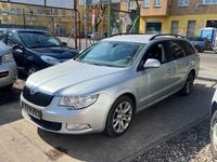 Gebraucht Skoda Superb Comfort 125 PS (91 kW) 2011 Silber Kombi