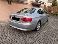 Gebraucht BMW 325 218 PS (160 kW) 2006 Silber Coupé