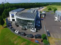 Neu Volvo XC40 Ultra 163 PS (119 kW) 2026 Schwarz SUV