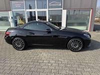 Gebraucht Mercedes SLC180 156 PS (114 kW) 2017 Obsidianschwarz Cabrio