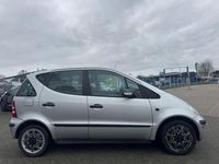 Gebraucht Mercedes A160 Avantgarde 102 PS (75 kW) 2004 Silber Van / Kleinbus