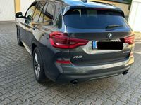 gebraucht BMW X3 xDrive 30d M Sport mit Premium Selection