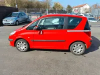 Gebraucht Peugeot 1007 Premium 88 PS (64 kW) 2006 Rot Van / Kleinbus