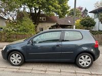Gebraucht VW Golf IV 104 PS (76 kW) 2005 Blau Kleinwagen