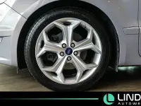 Gebraucht Ford Galaxy Titanium 163 PS (119 kW) 2011 Silber Van / Kleinbus