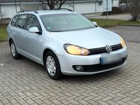 Gebraucht VW Golf 105 PS (77 kW) 2011 Silber Kombi