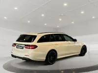 Gebraucht Mercedes E400 AMG 330 PS (242 kW) 2023 Weiß Limousine