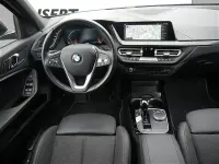 Gebraucht BMW 118 Sport Line 150 PS (110 kW) 2023 Schwarz Kleinwagen