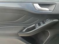 Gebraucht Ford Focus Active X 155 PS (114 kW) 2024 Chrome blue metallic Kombi