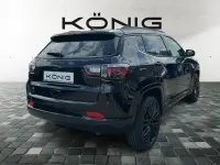 Gebraucht Jeep Compass Altitude 131 PS (96 kW) 2024 Schwarz SUV