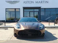 Neu Aston Martin Vanquish 835 PS (614 kW) 2026 Braun Coupé