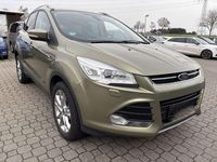 Gebraucht Ford Kuga Titanium 140 PS (102 kW) 2013 Grün SUV