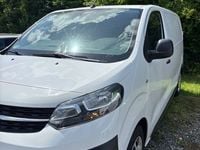 Gebraucht Opel Vivaro Edition 122 PS (89 kW) 2020 Weiß Van / Kleinbus