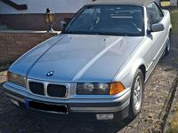 Gebraucht BMW 318 Cabriolet 116 PS (85 kW) 1997 Silber Cabrio