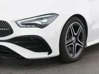 Gebraucht Mercedes CLA220 AMG 190 PS (139 kW) 2025 Weiß Limousine