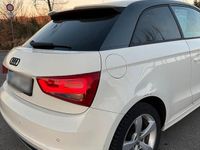 Gebraucht Audi A1 Sport 105 PS (77 kW) 2010 Weiß Kleinwagen