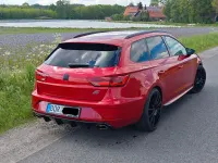 Używany Cupra Leon 300 KM (220 kW) 2017 Czerwony Sedan/Limuzyna