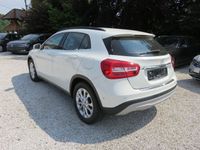 gebraucht Mercedes GLA180 1.6 Business SH, Navi