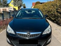 Gebraucht Opel Astra 116 PS (85 kW) 2010 Schwarz Kombi