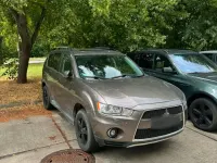 Gebraucht Mitsubishi Outlander 156 PS (114 kW) 2011 Grau SUV