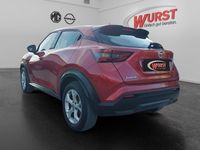 Gebraucht Nissan Juke Acenta 117 PS (86 kW) 2021 Rot SUV