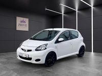 Gebraucht Toyota Aygo Cool 68 PS (50 kW) 2012 Weiß Kleinwagen