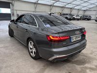 Gebraucht Audi A4 S-Line 150 PS (110 kW) 2023 Grau Limousine