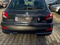 Gebraucht Peugeot 206+ 60 PS (44 kW) 2009 Grau Kleinwagen