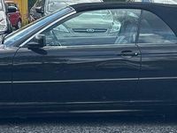 Gebraucht BMW 320 Cabriolet Sport Line 170 PS (125 kW) 2001 Schwarz Cabrio