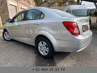 Gebraucht Chevrolet Aveo 95 PS (69 kW) 2012 Silber Limousine