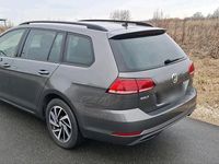 Gebraucht VW Golf VII 116 PS (85 kW) 2018 Grau Kombi