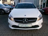 Gebraucht Mercedes A250 Urban 211 PS (155 kW) 2015 Weiß Limousine