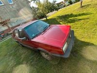 Używany VW Jetta 116 KM (85 kW) 1990 Czerwony Sedan/Limuzyna