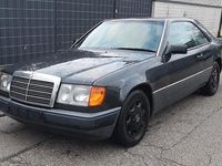 Gebraucht Mercedes E300 180 PS (132 kW) 1991 Schwarz Coupé