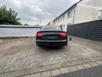Gebraucht Audi A4 Ambiente 120 PS (88 kW) 2011 Schwarz Limousine