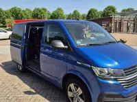 Gebraucht VW Multivan Trendline 150 PS (110 kW) 2020 Blau Van / Kleinbus