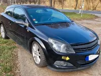 Second-hand Opel Astra 200 CP (147 kW) 2006 Negru Coupe