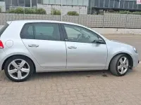 Gebraucht VW Golf VI Style 122 PS (89 kW) 2011 Silber Kleinwagen