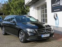 Gebraucht Mercedes E220 Avantgarde 194 PS (142 kW) 2019 Obsidianschwarz  metalliclack Kombi