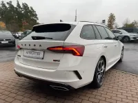 Gebraucht Skoda Octavia RS 200 PS (147 kW) 2022 Candyweiss Kombi