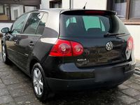 Gebraucht VW Golf V 122 PS (89 kW) 2008 Schwarz Kleinwagen