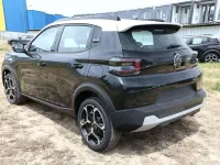 Neu Citroën C3 101 PS (74 kW) 2026 Perla nera schwarz metallic / da SUV