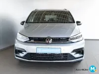 Gebraucht VW Touran Highline 150 PS (110 kW) 2025 Silber Van / Kleinbus