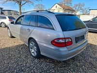 Gebraucht Mercedes E320 Avantgarde 204 PS (150 kW) 2005 Silber Kombi