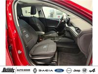 Gebraucht Ford Focus Active X 125 PS (91 kW) 2024 Fantasticrot metallic (pn4jg) Limousine
