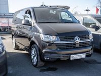 Gebraucht VW Multivan Trendline 150 PS (110 kW) 2022 Deep black perleffekt Van