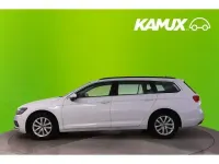 Gebraucht VW Passat Business 150 PS (110 kW) 2023 Gletscherweiss Kombi